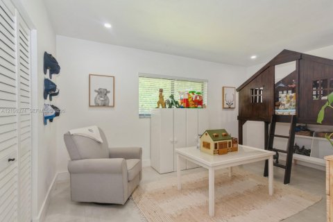 Casa en venta en Pinecrest, Florida, 4 dormitorios, 258.27 m2 № 2433866 - foto 18