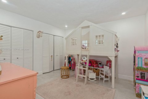 Casa en venta en Pinecrest, Florida, 4 dormitorios, 258.27 m2 № 2433866 - foto 19