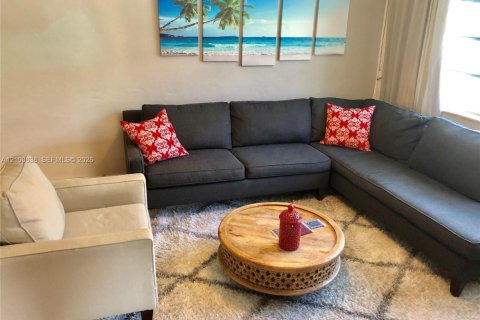 Copropriété à louer à Miami Beach, Floride: 1 chambre, 60.39 m2 № 2401216 - photo 15