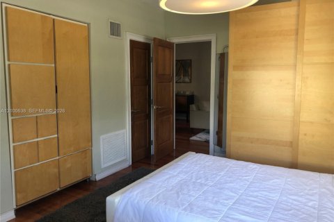 Copropriété à louer à Miami Beach, Floride: 1 chambre, 60.39 m2 № 2401216 - photo 11
