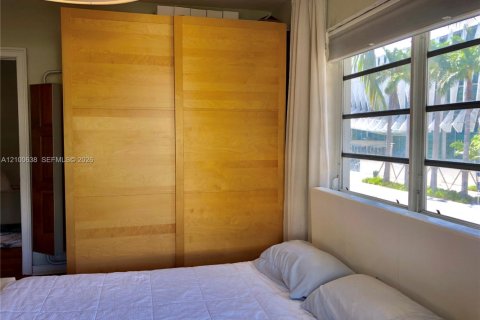 Copropriété à louer à Miami Beach, Floride: 1 chambre, 60.39 m2 № 2401216 - photo 12