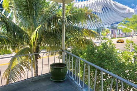 Copropriété à louer à Miami Beach, Floride: 1 chambre, 60.39 m2 № 2401216 - photo 7
