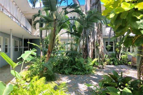 Copropriété à louer à Miami Beach, Floride: 1 chambre, 60.39 m2 № 2401216 - photo 22