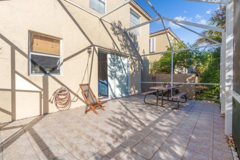 Casa en venta en Coral Springs, Florida, 3 dormitorios, 164.62 m2 № 2084778 - foto 6