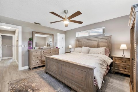 House in Pembroke Pines, Florida 2 bedrooms № 1984399 - photo 21