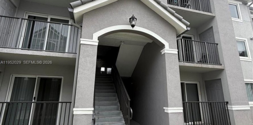 Кондоминиум с 2 спальнями в Хомстед, Флорида № 2006535