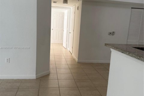 Купить кондоминиум в Хомстед, Флорида 2 спальни, 83.61м2, № 2006535 - фото 10