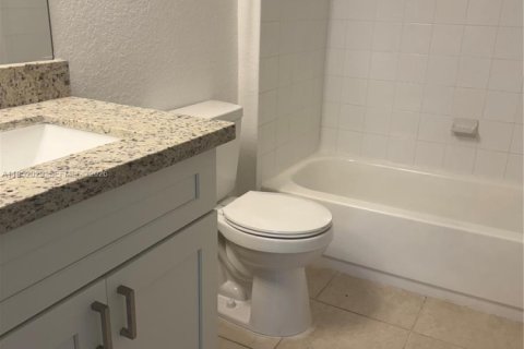 Купить кондоминиум в Хомстед, Флорида 2 спальни, 83.61м2, № 2006535 - фото 15