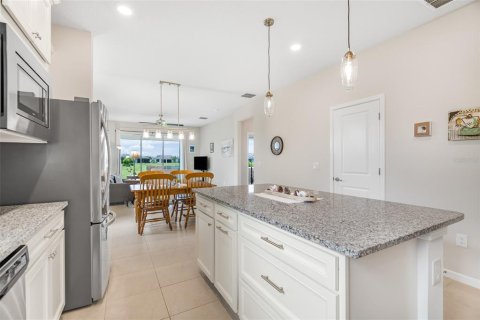 Casa en venta en Land O' Lakes, Florida, 2 dormitorios, 130.06 m2 № 1844488 - foto 13