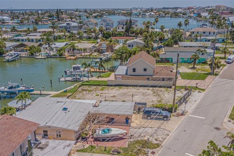 Land in Madeira Beach, Florida № 1848140 - photo 20