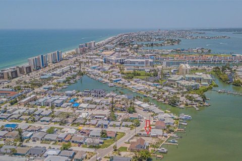 Land in Madeira Beach, Florida № 1848140 - photo 28