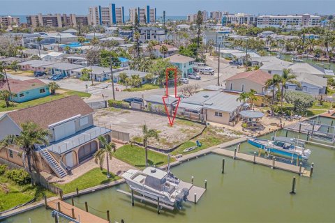 Land in Madeira Beach, Florida № 1848140 - photo 15
