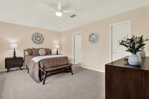 House in San Antonio, Florida 2 bedrooms, 150.87 sq.m. № 2093962 - photo 19