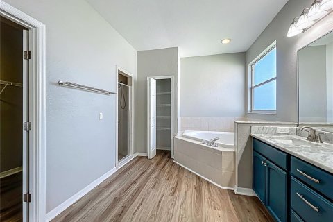 Casa en venta en Winter Haven, Florida, 4 dormitorios, 182.09 m2 № 1798215 - foto 20