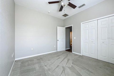 Casa en venta en Winter Haven, Florida, 4 dormitorios, 182.09 m2 № 1798215 - foto 25