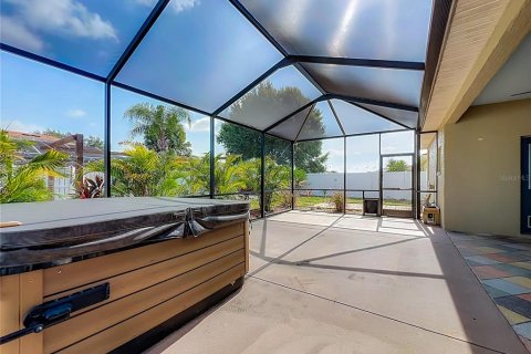 Casa en venta en Winter Haven, Florida, 4 dormitorios, 182.09 m2 № 1798215 - foto 16