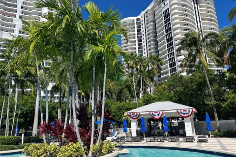Condo in Aventura, Florida, 3 bedrooms  № 1809855 - photo 7