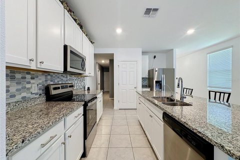 Casa en venta en Davenport, Florida, 4 dormitorios, 156.82 m2 № 2219693 - foto 8