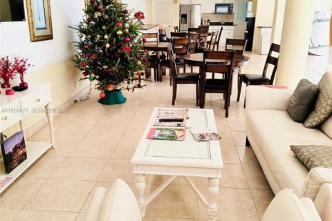 Купить кондоминиум в Саут-Палм-Бич, Флорида 1 спальня, 74.32м2, № 2024752 - фото 20