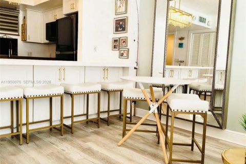 Купить кондоминиум в Саут-Палм-Бич, Флорида 1 спальня, 74.32м2, № 2024752 - фото 6