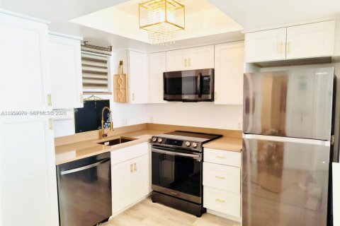 Купить кондоминиум в Саут-Палм-Бич, Флорида 1 спальня, 74.32м2, № 2024752 - фото 7