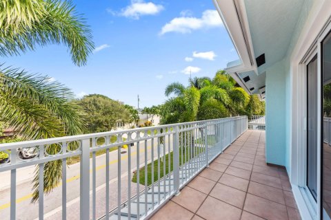 Villa ou maison à vendre à Juno Beach, Floride: 3 chambres, 283.63 m2 № 2261786 - photo 22