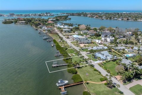 Casa en venta en Nokomis, Florida, 3 dormitorios, 220.46 m2 № 2145456 - foto 2