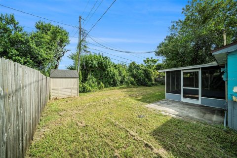 House in Holiday, Florida 3 bedrooms, 102.56 sq.m. № 1918326 - photo 25