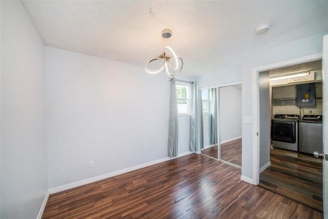 House in Holiday, Florida 3 bedrooms, 102.56 sq.m. № 1918326 - photo 20