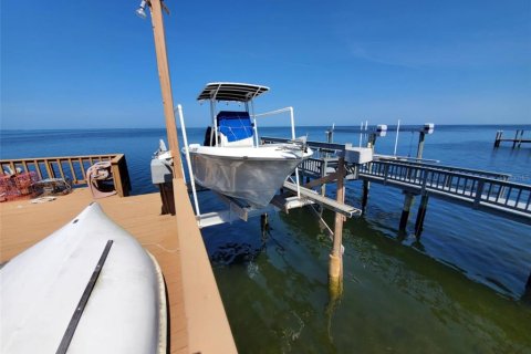 Villa ou maison à vendre à New Port Richey, Floride: 4 chambres, 257.71 m2 № 1737054 - photo 8