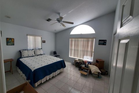 Villa ou maison à vendre à New Port Richey, Floride: 4 chambres, 257.71 m2 № 1737054 - photo 27