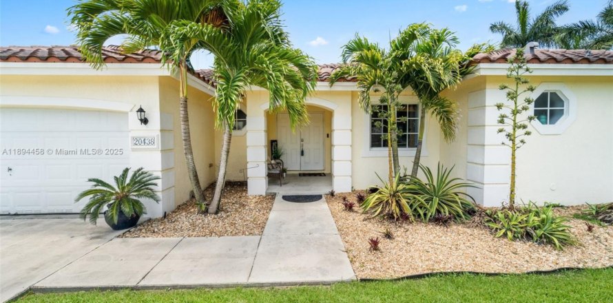 Casa en Homestead, Florida 4 dormitorios, 180.42 m2 № 1947408