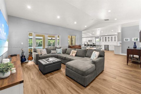 Villa ou maison à vendre à Homestead, Floride: 4 chambres, 180.42 m2 № 1947408 - photo 10