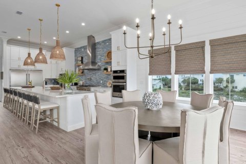 House in Miramar Beach, Florida 7 bedrooms, 511.71 sq.m. № 559993 - photo 1
