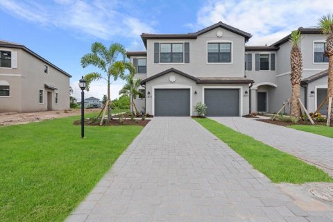 Adosado en alquiler en Bradenton, Florida, 3 dormitorios, 174.56 m2 № 1843570 - foto 1