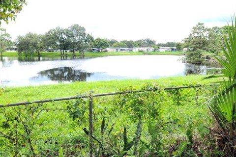 House in Orlando, Florida 4 bedrooms, 106.28 sq.m. № 1362097 - photo 19