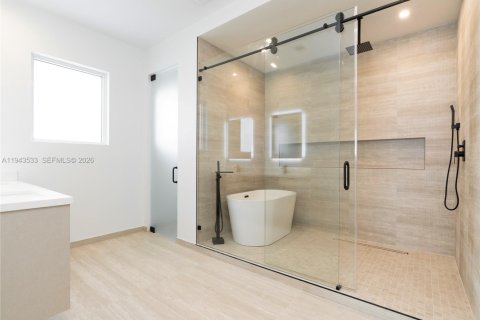 Townhouse in Fort Lauderdale, Florida 4 bedrooms, 233 sq.m. № 2000999 - photo 8