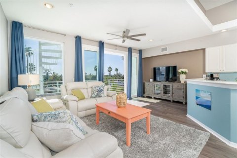 Adosado en venta en Englewood, Florida, 3 dormitorios, 147.71 m2 № 2102032 - foto 3
