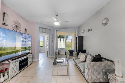 Townhouse in Clermont, Florida 4 bedrooms, 191.01 sq.m. № 1837825 - photo 8
