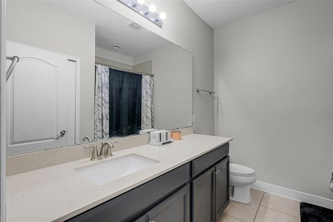 Townhouse in Clermont, Florida 4 bedrooms, 191.01 sq.m. № 1837825 - photo 15