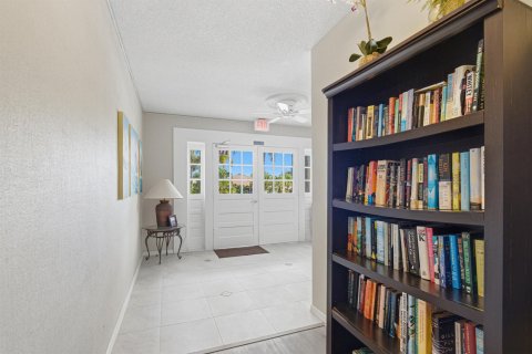 Condo in Atlantis, Florida, 2 bedrooms № 2254643 - photo 21