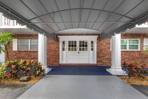Condo in Atlantis, Florida, 2 bedrooms № 2254643 - photo 25