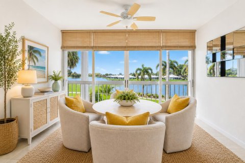 Condo in Atlantis, Florida, 2 bedrooms № 2254643 - photo 9