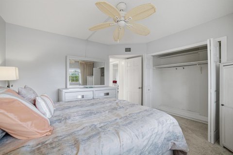 Condo in Atlantis, Florida, 2 bedrooms № 2254643 - photo 18