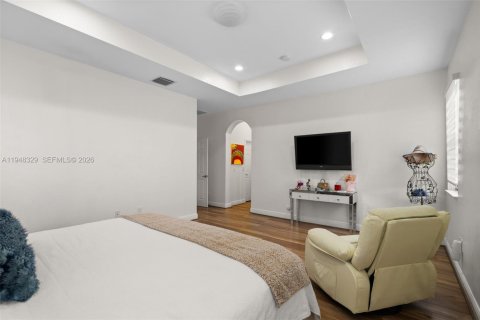 Купить виллу или дом в Дорал, Флорида 4 спальни, 246.19м2, № 2061541 - фото 21