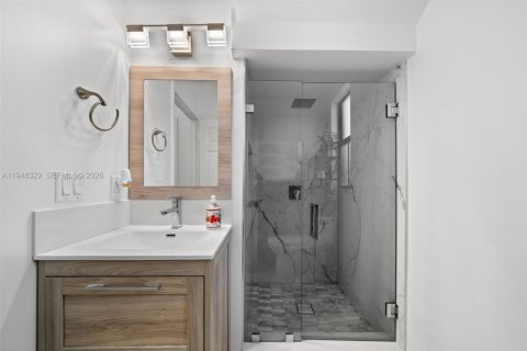 Купить виллу или дом в Дорал, Флорида 4 спальни, 246.19м2, № 2061541 - фото 26