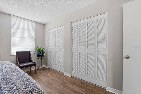 Condo in South Pasadena, Florida, 2 bedrooms  № 2233143 - photo 20