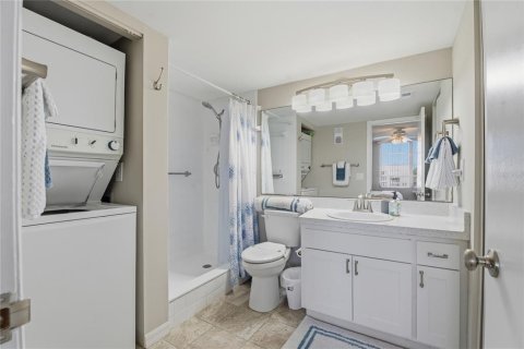 Condo in South Pasadena, Florida, 2 bedrooms  № 2233143 - photo 27