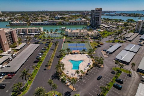 Condo in South Pasadena, Florida, 2 bedrooms  № 2233143 - photo 3