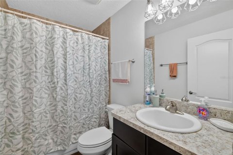 House in Wildwood, Florida 3 bedrooms, 162.58 sq.m. № 2422686 - photo 13